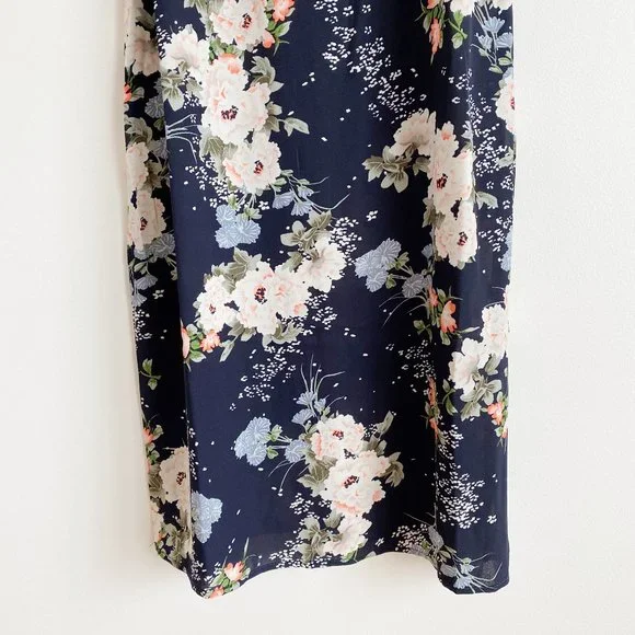 Love Fire, NWOT, Women's Floral Slip Dress, Adjustable Straps, Navy Blue, Size S - Picture 7 of 10